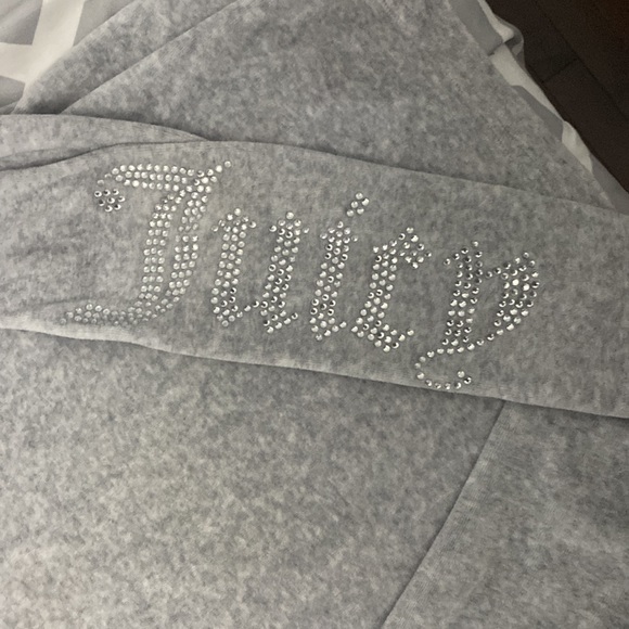 JUICY COUTURE Grey cropped hoodie - Picture 2 of 2